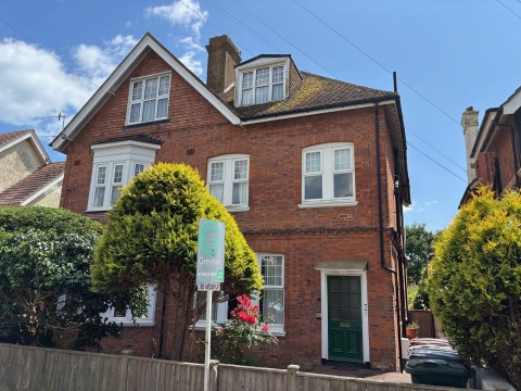 View Full Details for Cantelupe Road, Bexhill on Sea, East Sussex