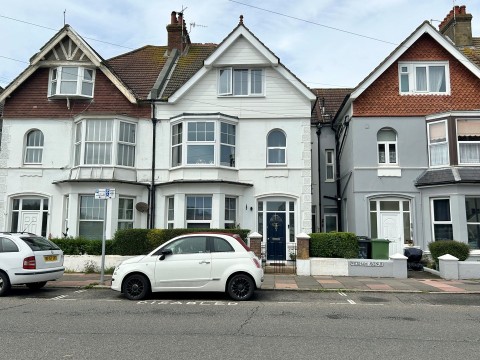 View Full Details for Wickham Avenue, Bexhill on Sea, East Sussex