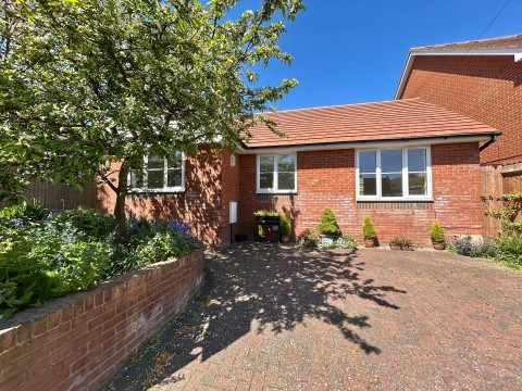 View Full Details for Cantelupe Road, Bexhill on Sea, East Sussex