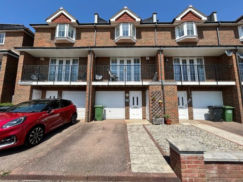 View Full Details for Lionel Road, Bexhill on Sea, East Sussex
