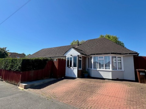 View Full Details for Hillcrest Avenue, Bexhill on Sea, East Sussex