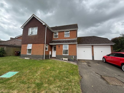 View Full Details for Gainsborough Road, Bexhill on Sea, East Sussex