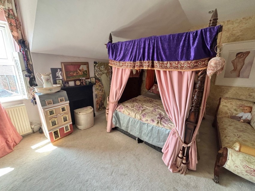 Images for Holliers Hill, Bexhill on Sea, East Sussex