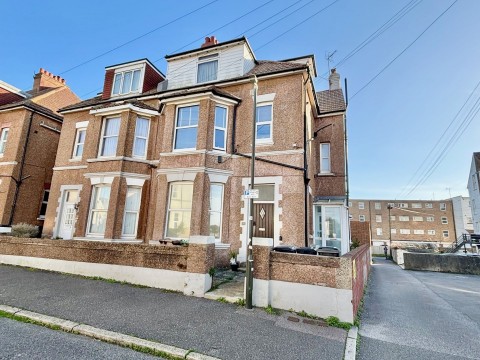 View Full Details for Egerton Road, Bexhill on Sea, East Sussex