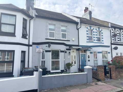 View Full Details for Windsor Road, Bexhill on Sea, East Sussex