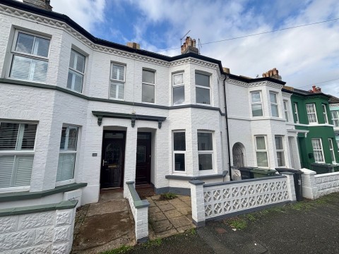 View Full Details for Cornwall Road, Bexhill on Sea, East Sussex