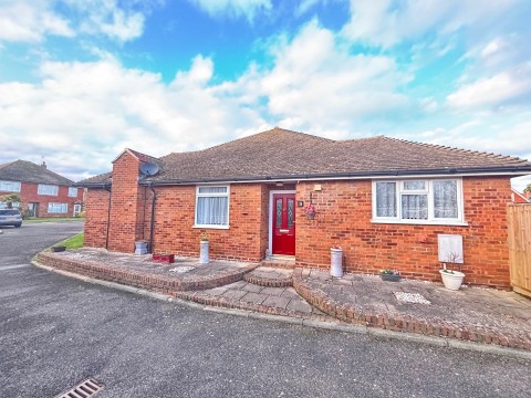 View Full Details for Cowdray Close, Bexhill on Sea, East Sussex