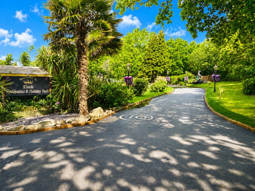 Images for Sandhurst Lane, Bexhill on Sea, East Sussex