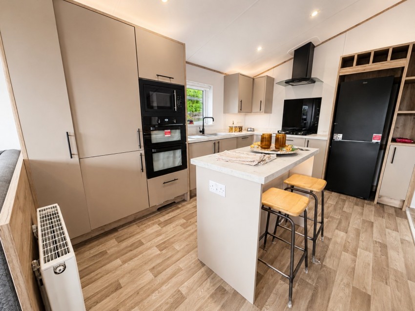 Images for Sandhurst Lane, Bexhill on Sea, East Sussex