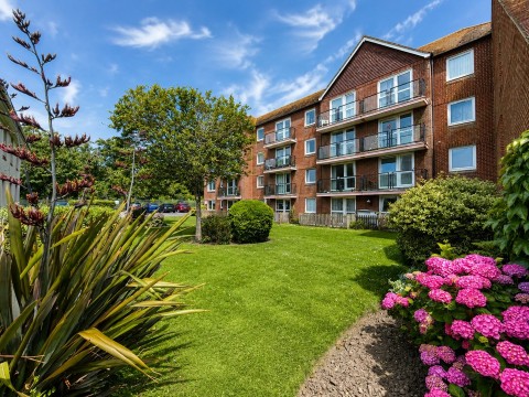 View Full Details for Brookfield Road, Bexhill on Sea, East Sussex