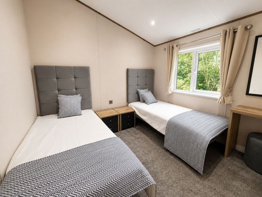 Images for Sandhurst Lane, Bexhill-on-Sea, East Sussex