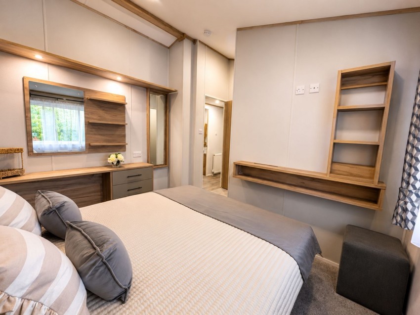 Images for Sandhurst Lane, Bexhill-on-Sea, East Sussex