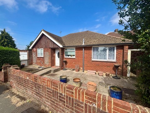 View Full Details for Victoria Avenue, Hastings, East Sussex