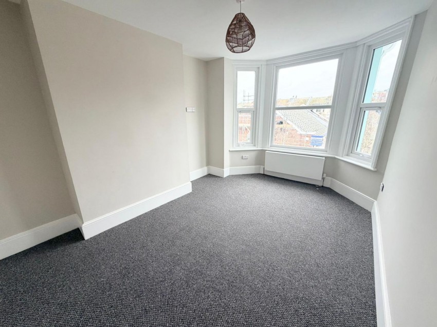 Images for 28 St Andrews Square, Hastings, TN34