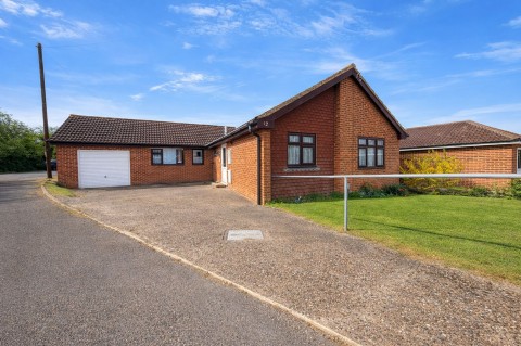View Full Details for Piltdown Close, Bexhill-On-Sea, TN39