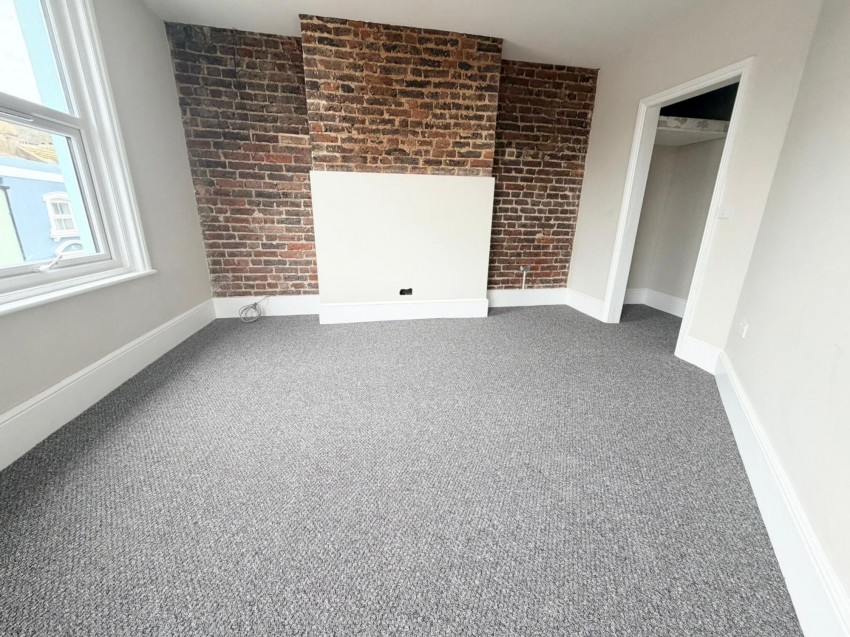 Images for 28 St Andrews Square, Hastings, TN34