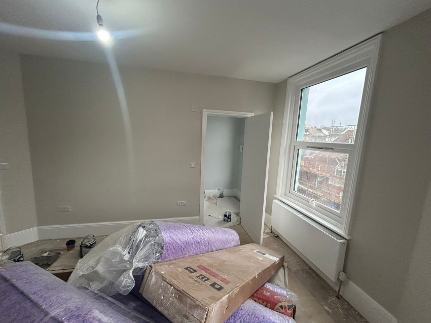 Images for 28 St Andrews Square, Hastings, TN34